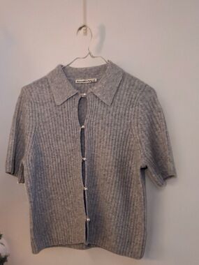 Abercrombie & Fitch Light Gray Ribbed Pearl Button Cardigan NWOT
